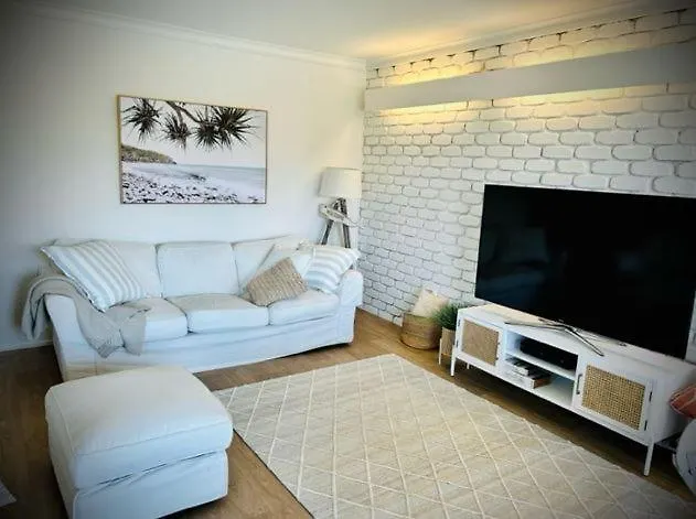 Barooga1- Mooloolaba Canal Front Apartment
