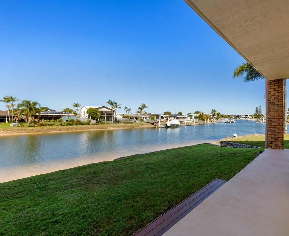 Barooga1- Mooloolaba Canal Front Apartment 0*,  Australia